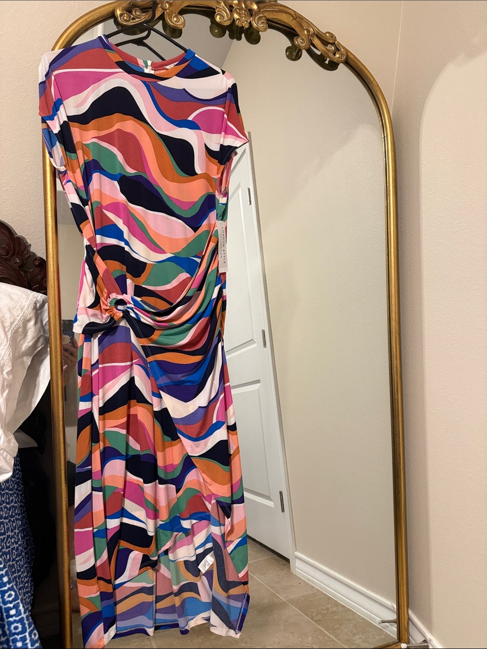 London Style Multicolor Wave Maxi Dress with Side Knot